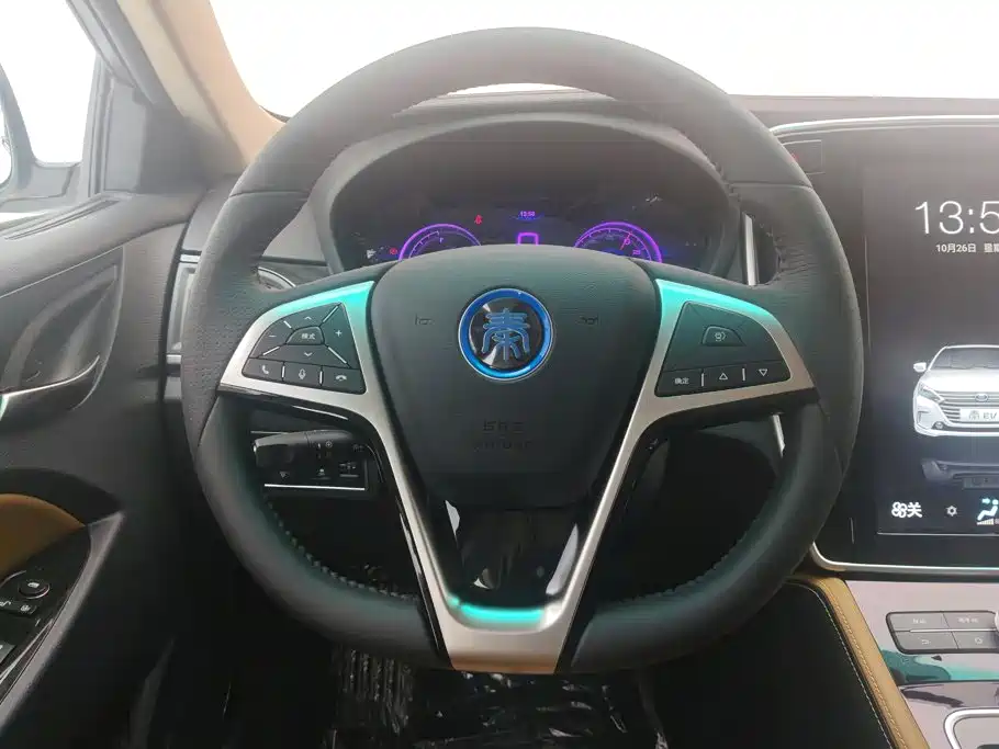 BYD Qin NEV — миниатюра 15