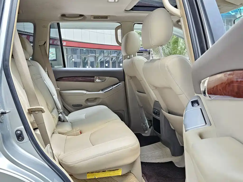 Toyota Land Cruiser Prado 03 4.0L AT
