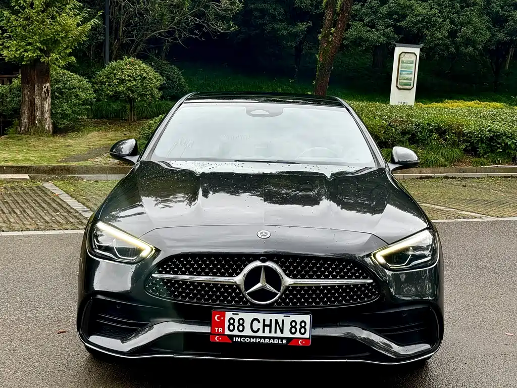 Mercedes-Benz C-Class — миниатюра 2