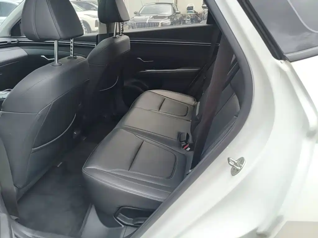 Hyundai Tucson — миниатюра 17
