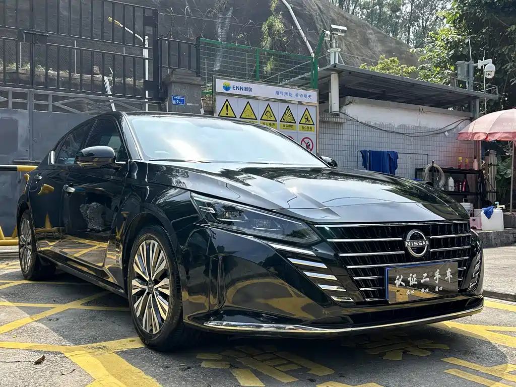 Nissan Teana — миниатюра 3