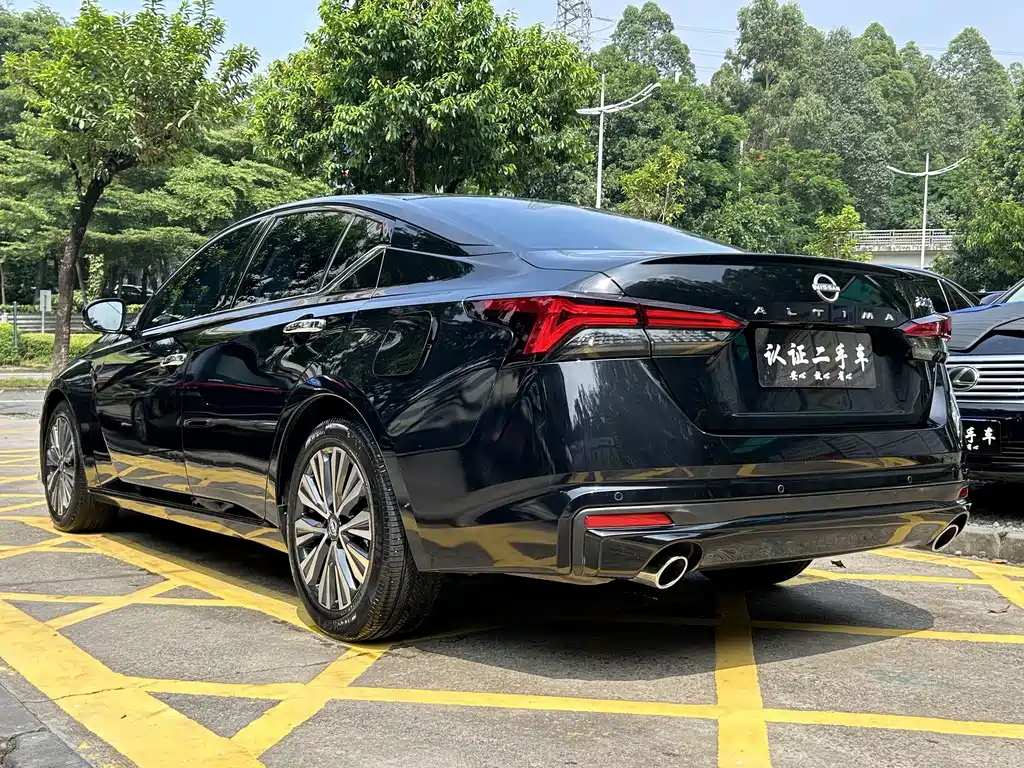 Nissan Teana — миниатюра 6
