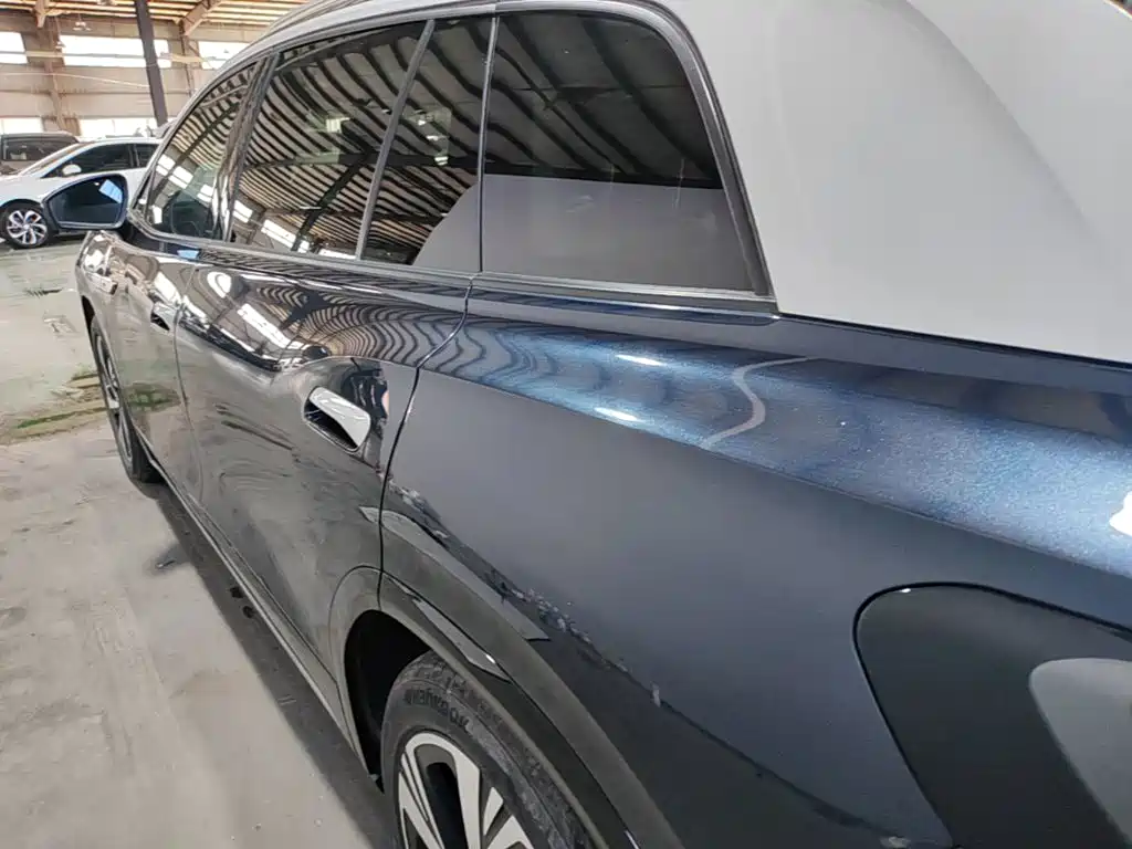 Volkswagen ID.6 Crozz — миниатюра 23