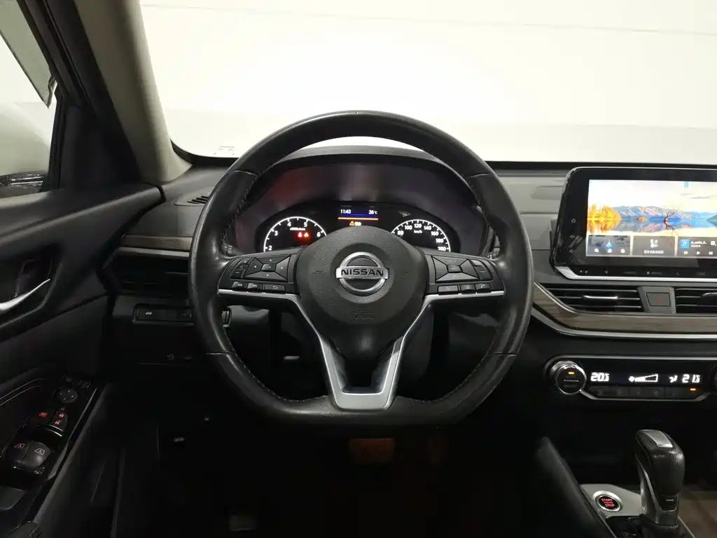 Nissan Teana — миниатюра 11