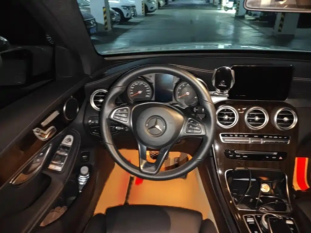 Mercedes-Benz GLC — миниатюра 3