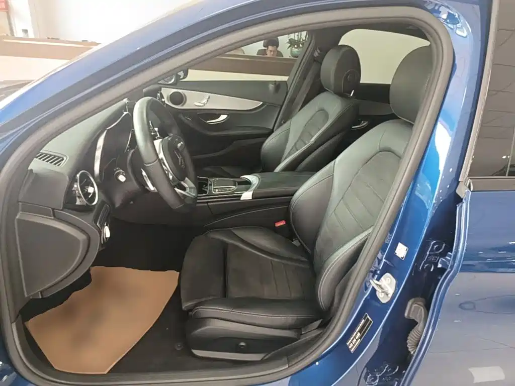 Mercedes-Benz C-Class — миниатюра 15