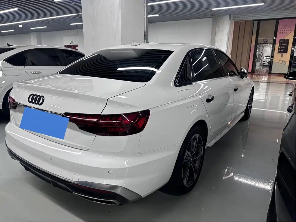 Audi A4L — миниатюра 11