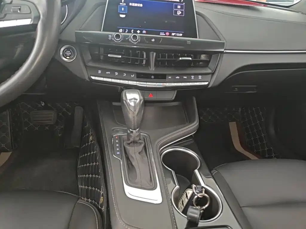 Cadillac CT4 — миниатюра 14