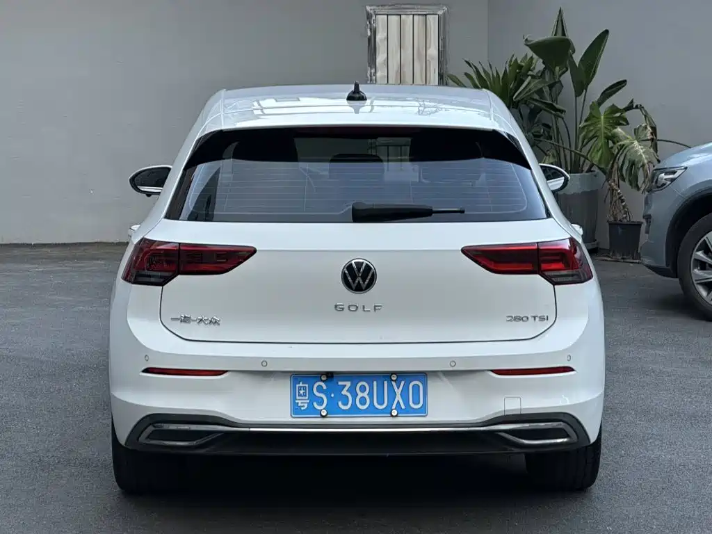 Volkswagen Golf — миниатюра 8