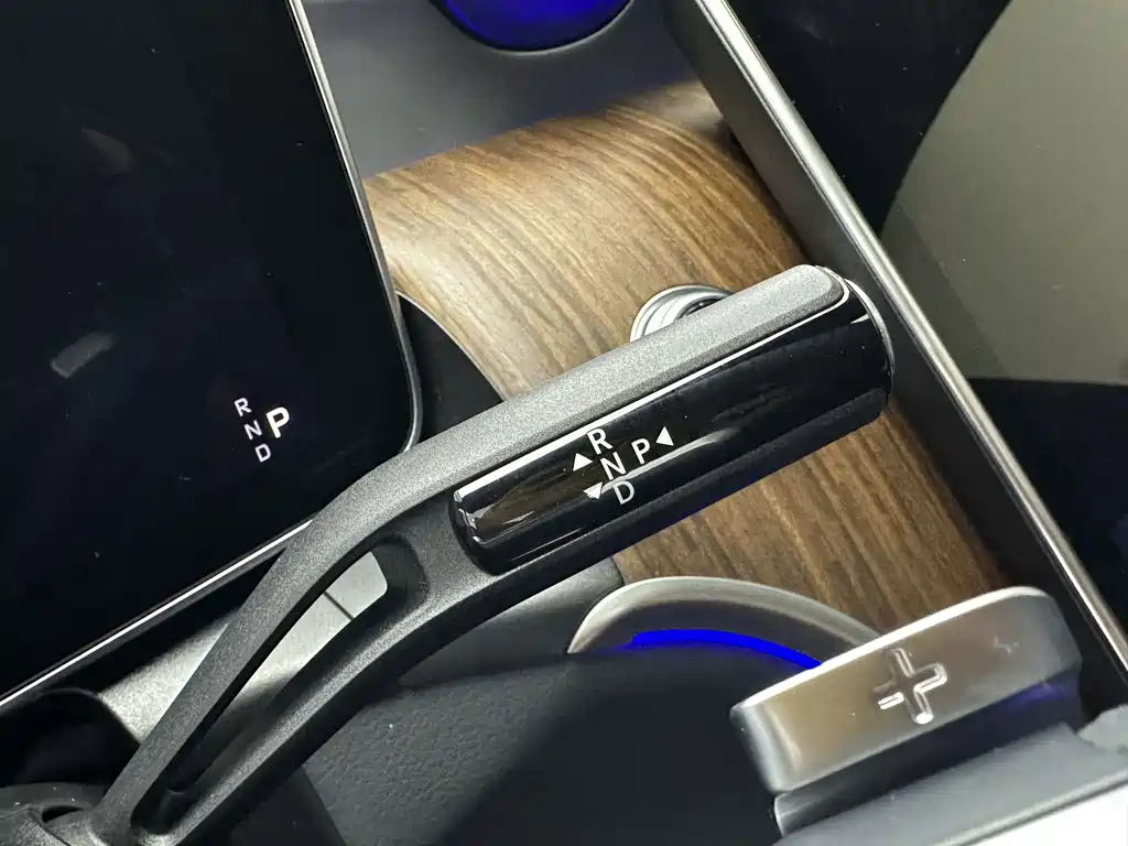 Mercedes-Benz GLC — миниатюра 16