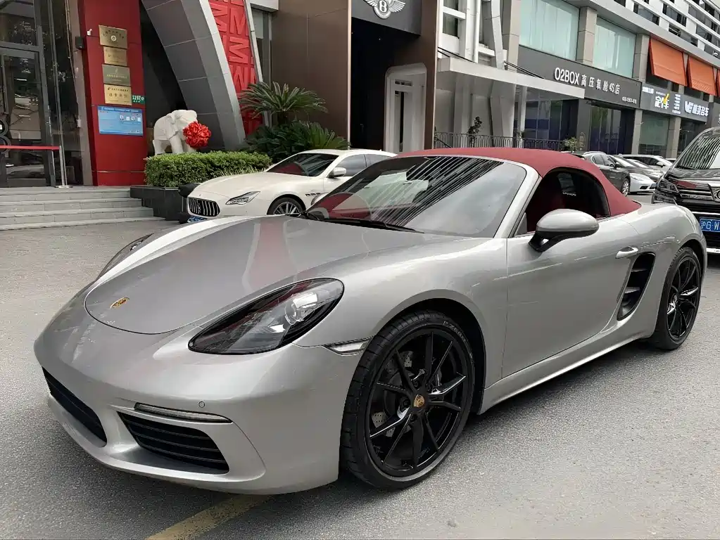 Porsche 718 2023