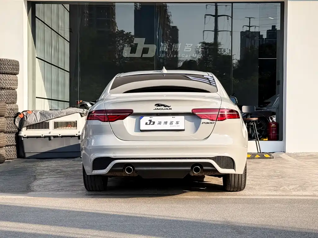 Jaguar XEL 2020 2.0T 200PS R-DYNAMIC Sport