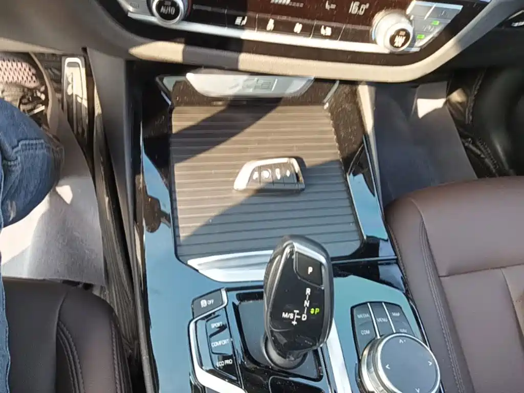 BMW X3 — миниатюра 14
