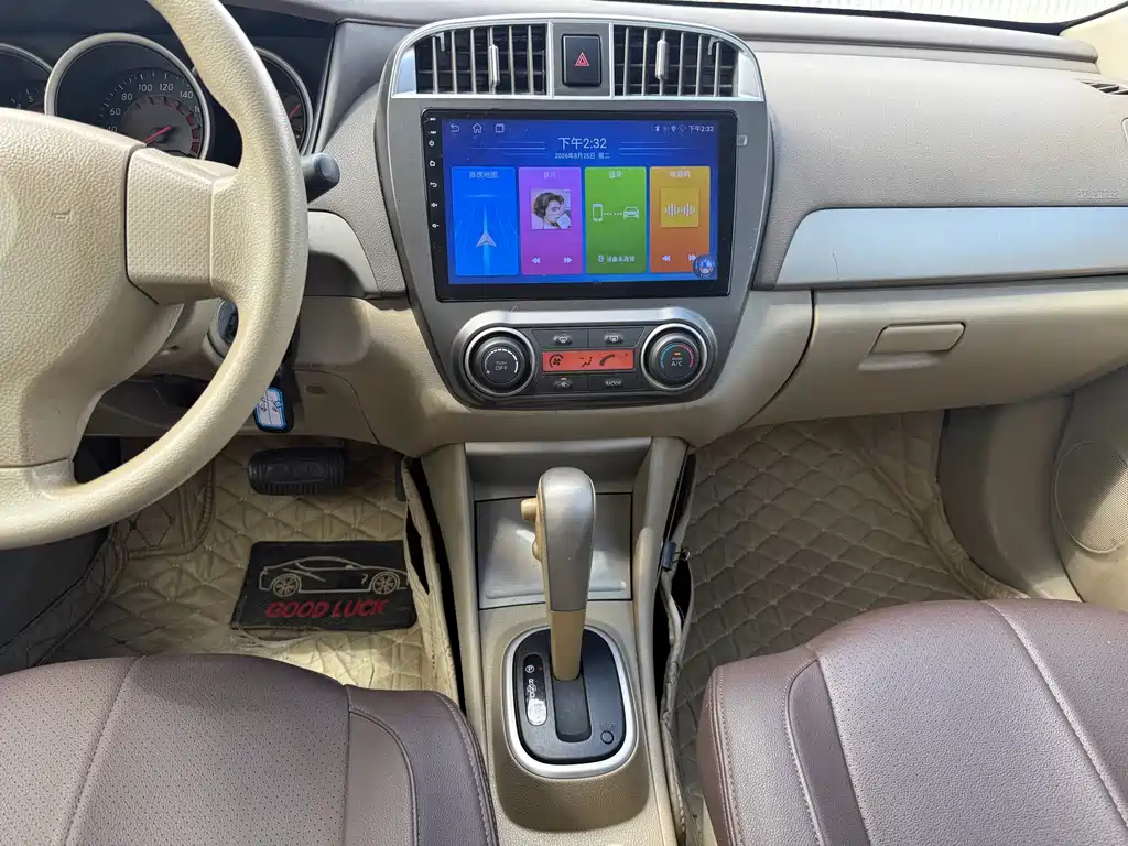 Nissan Sylphy — миниатюра 10