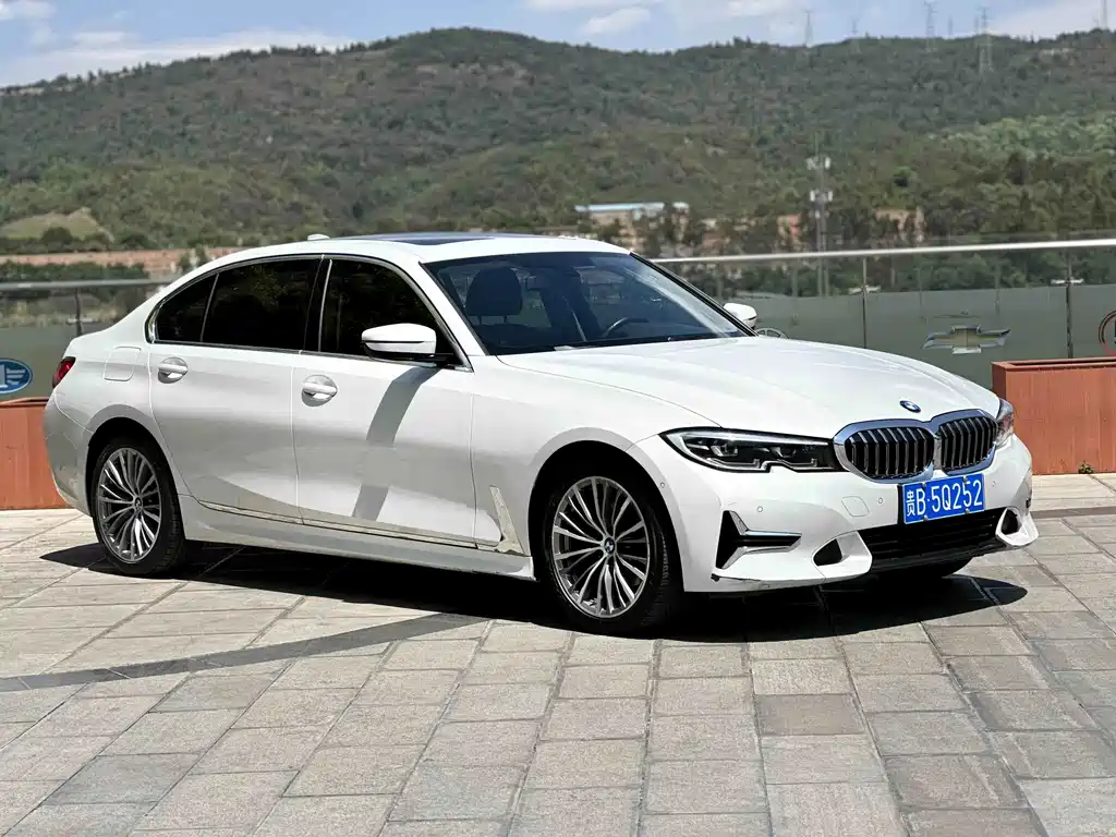 BMW 3 Series — миниатюра 3