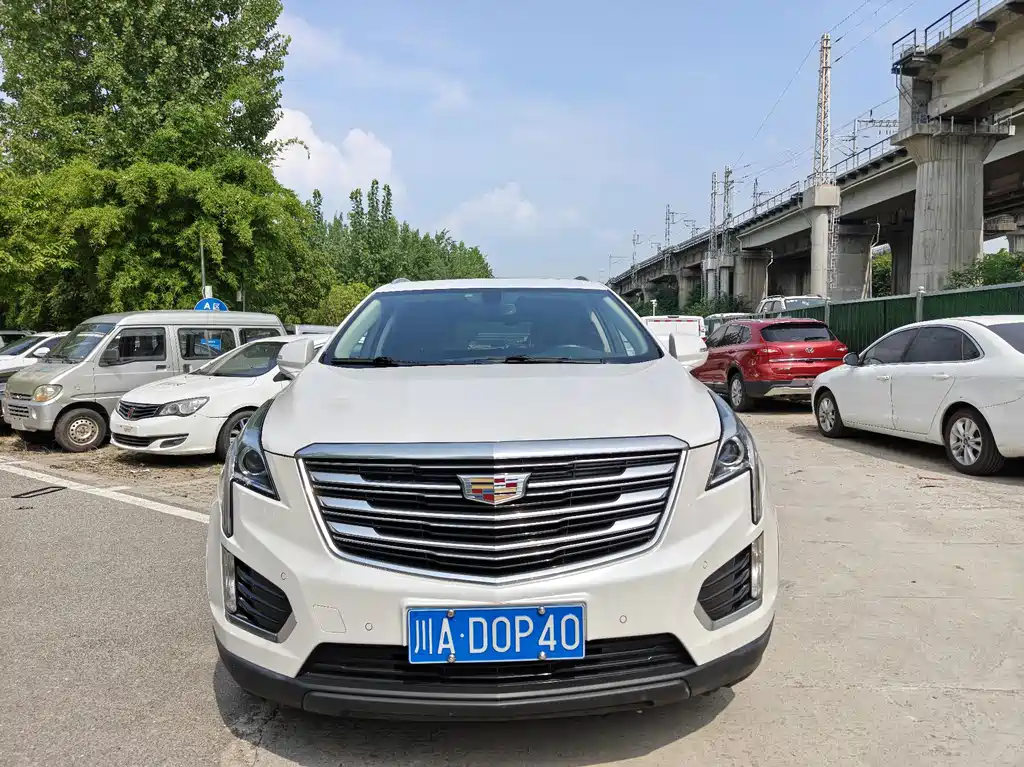 Cadillac XT5 — миниатюра 2