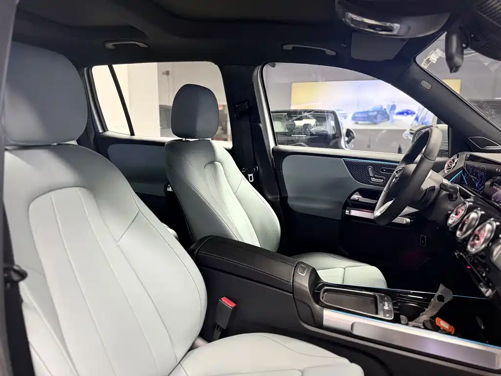 Mercedes-Benz EQB — миниатюра 15
