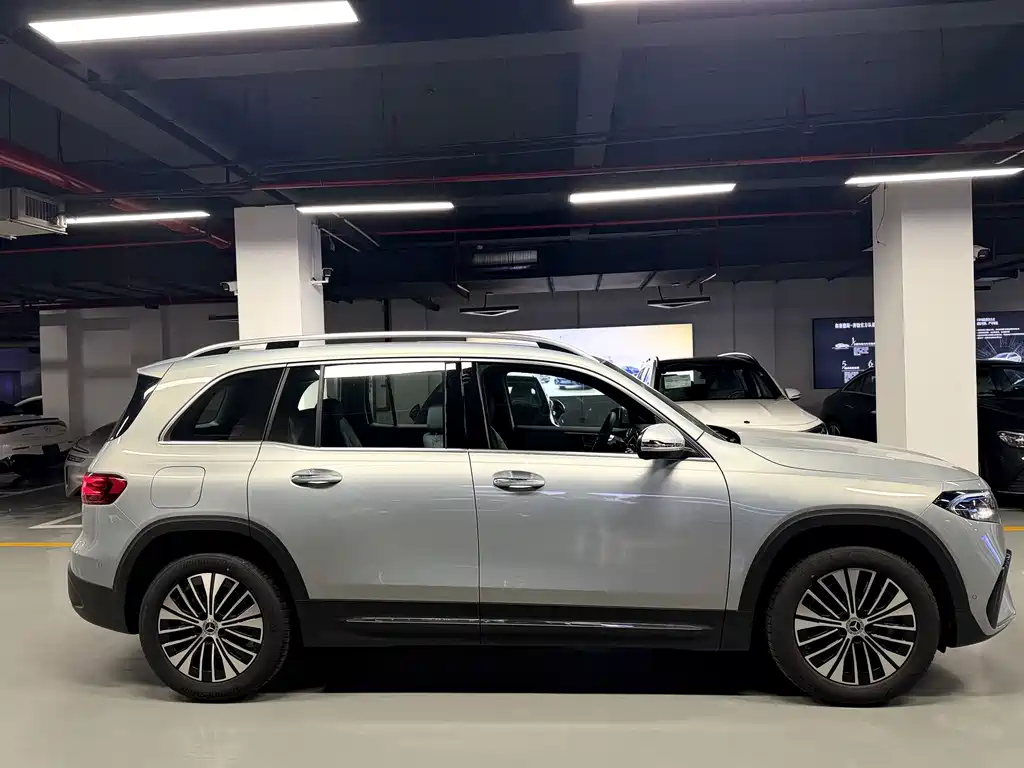 Mercedes-Benz EQB — миниатюра 4