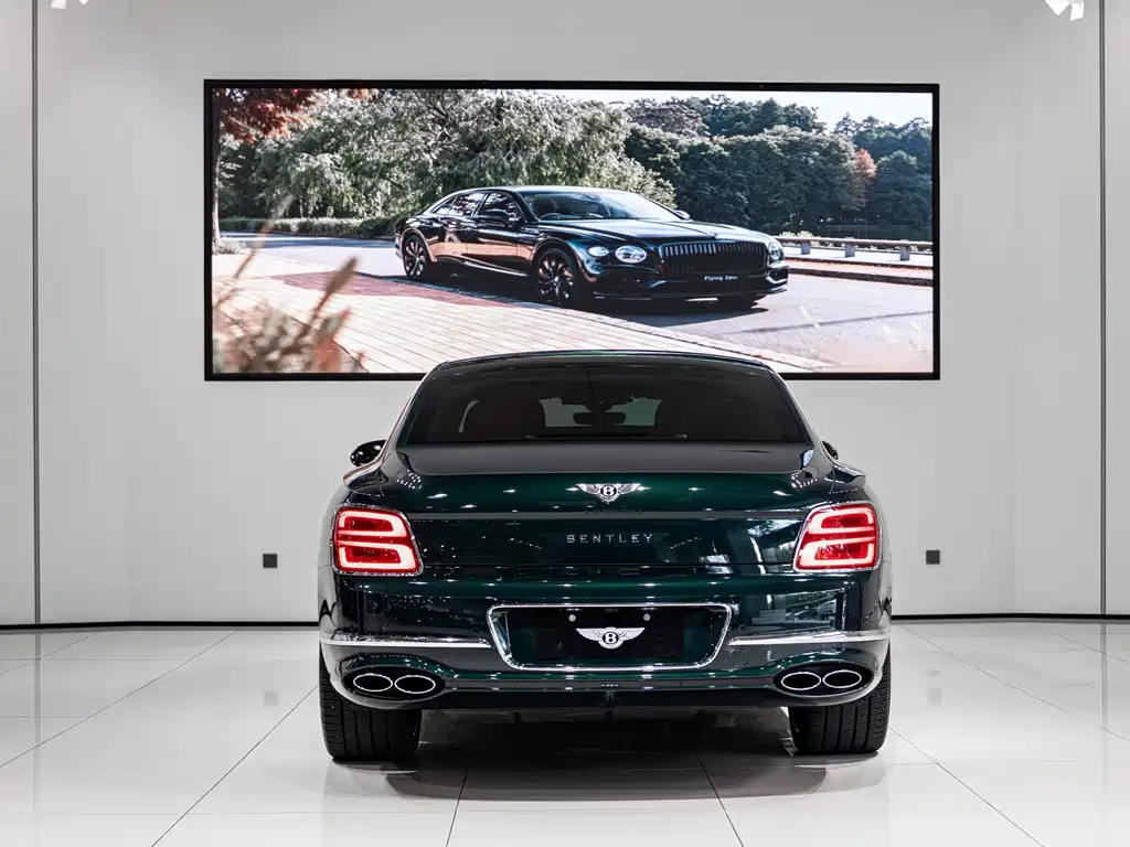 Bentley Flying Spur — миниатюра 7