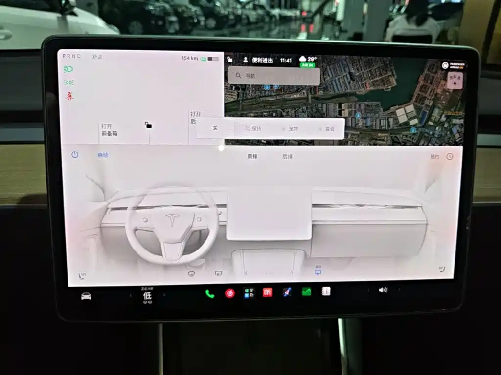 Tesla Model 3 — миниатюра 13