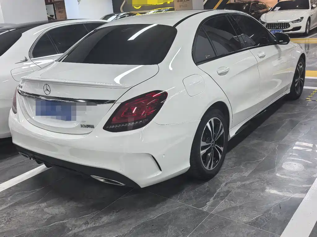 MERCEDES-BENZ C CLASS