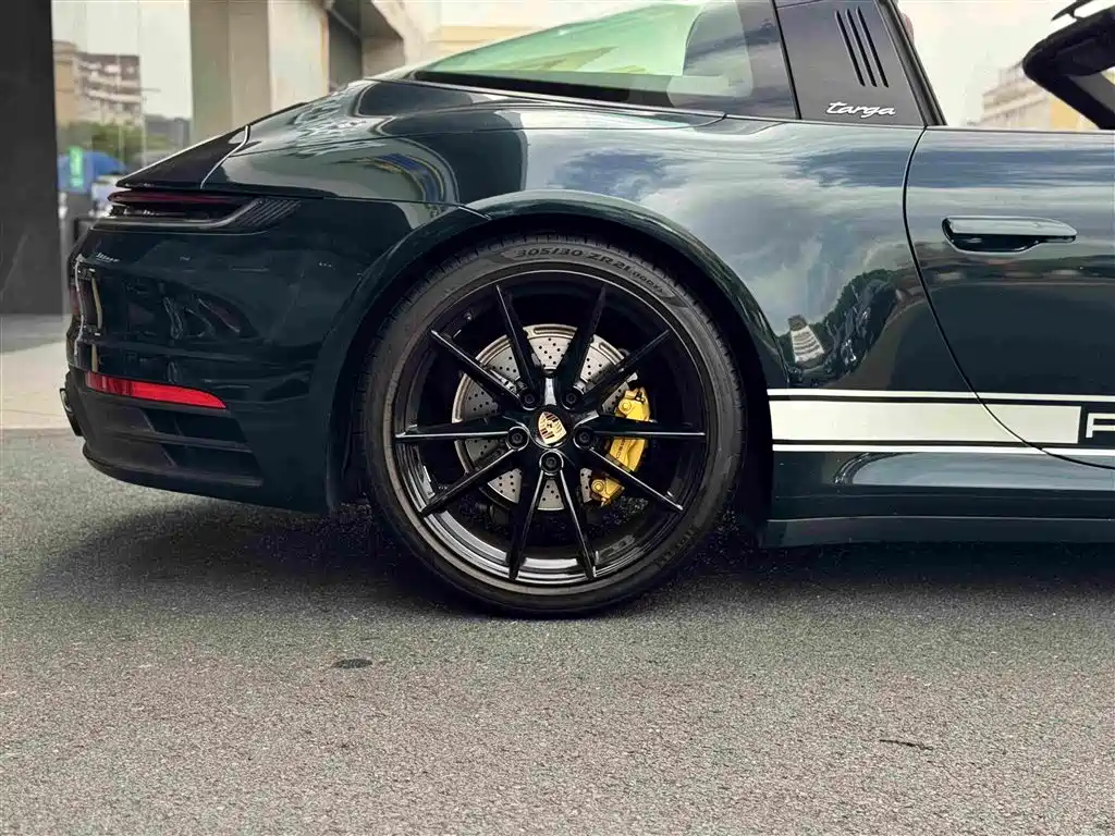 Porsche 911 — миниатюра 5