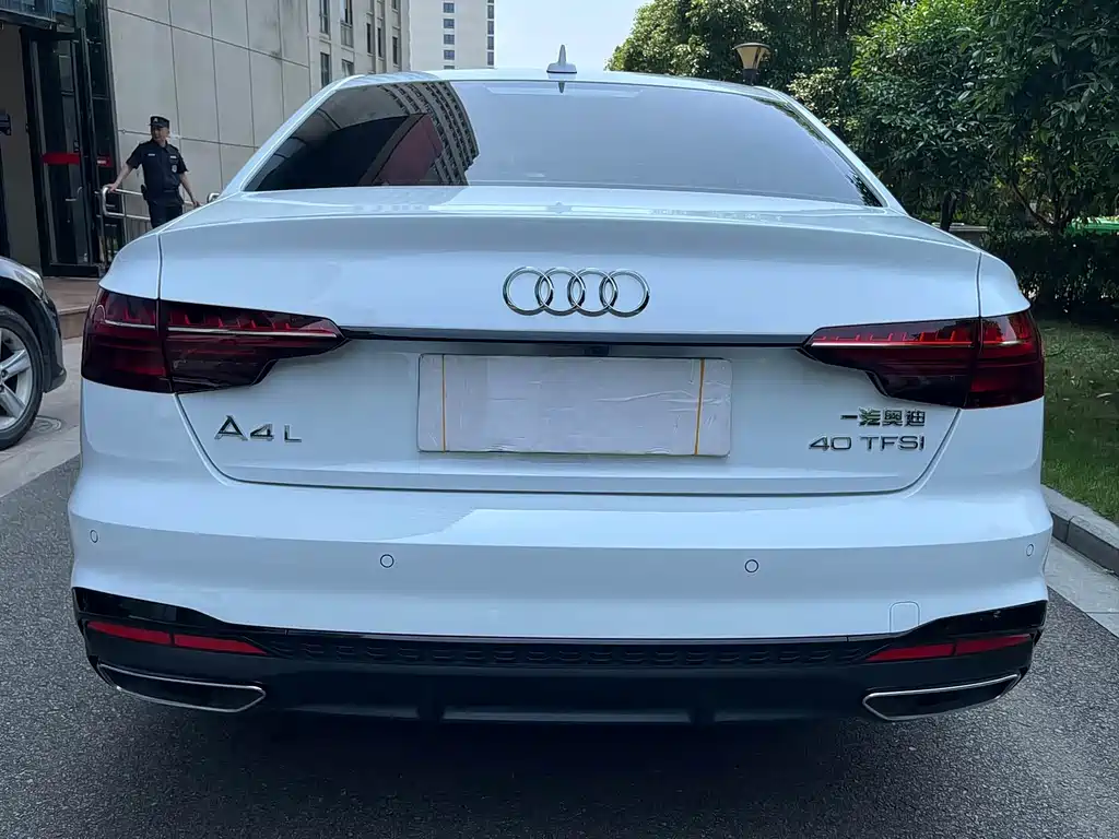 Audi A4L 2023 40 TFSI Fashion