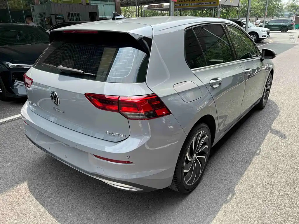 Volkswagen Golf — миниатюра 14