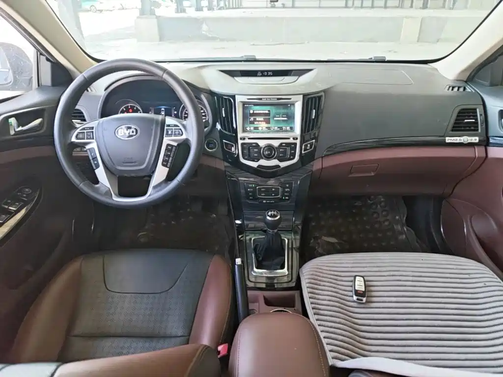 BYD Surui — миниатюра 10