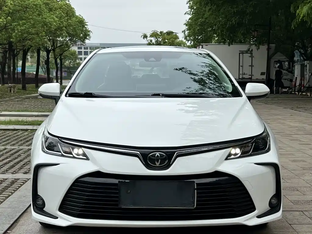 Toyota Corolla — миниатюра 2