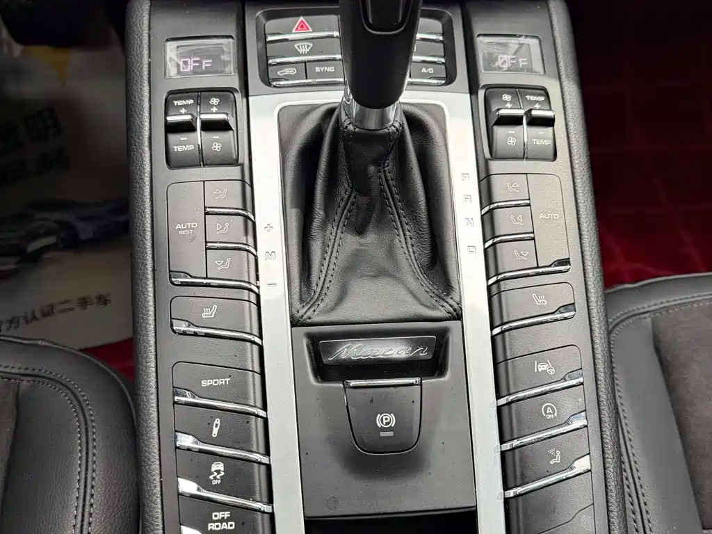 Porsche Macan — миниатюра 20