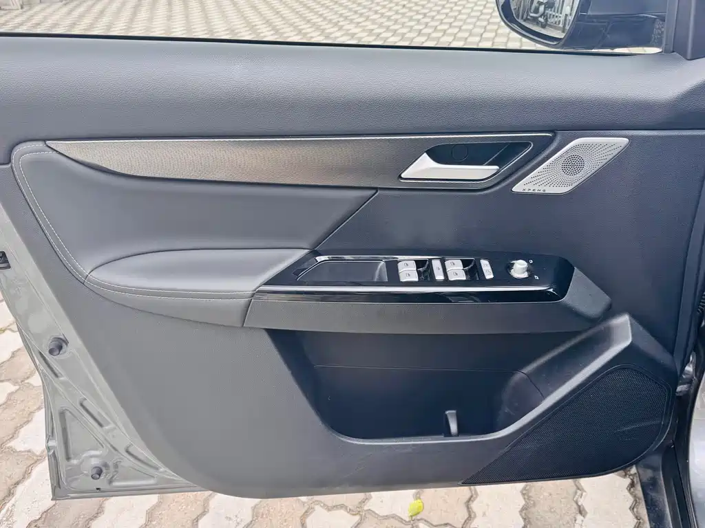 XPeng G3 — миниатюра 9