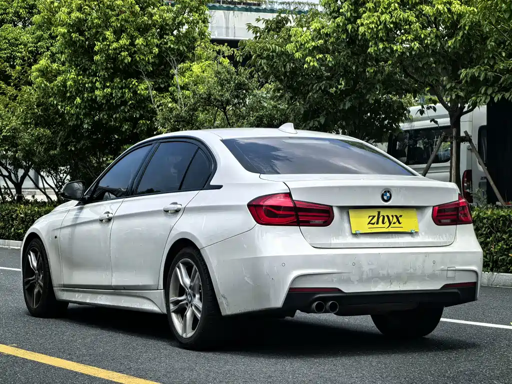 BMW 3 Series — миниатюра 7