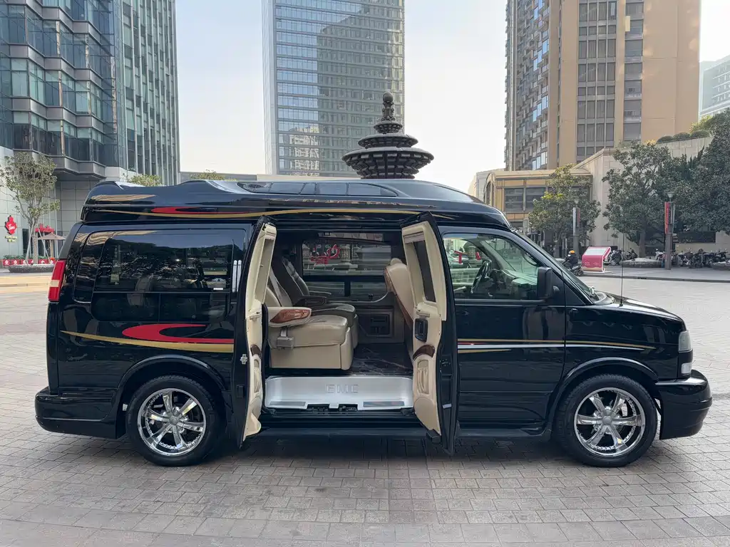 GMC Savana 2010 5.3L AT
