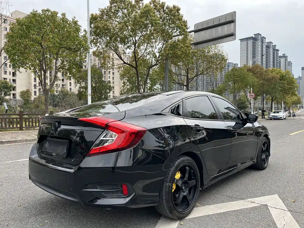 HONDA CIVIC