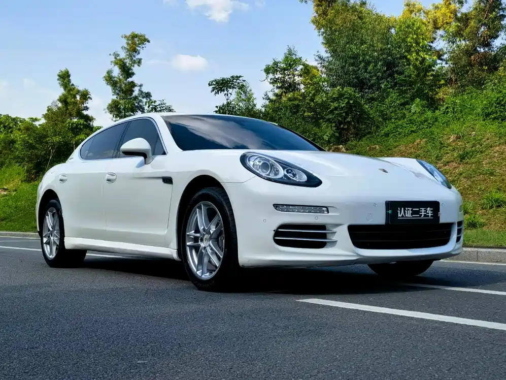 Porsche Panamera — миниатюра 3