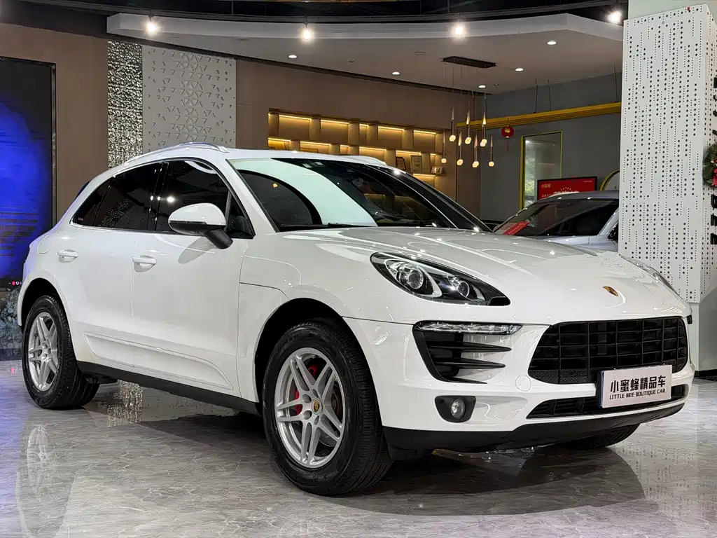 Porsche Macan — миниатюра 3