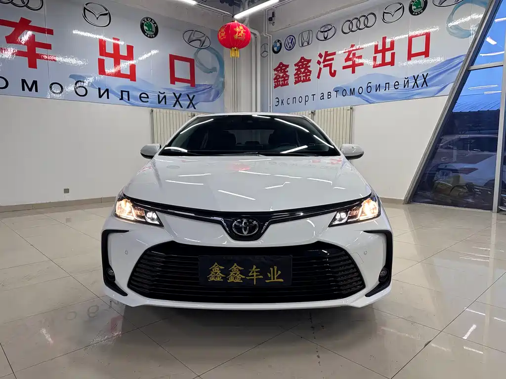 TOYOTA COROLLA
