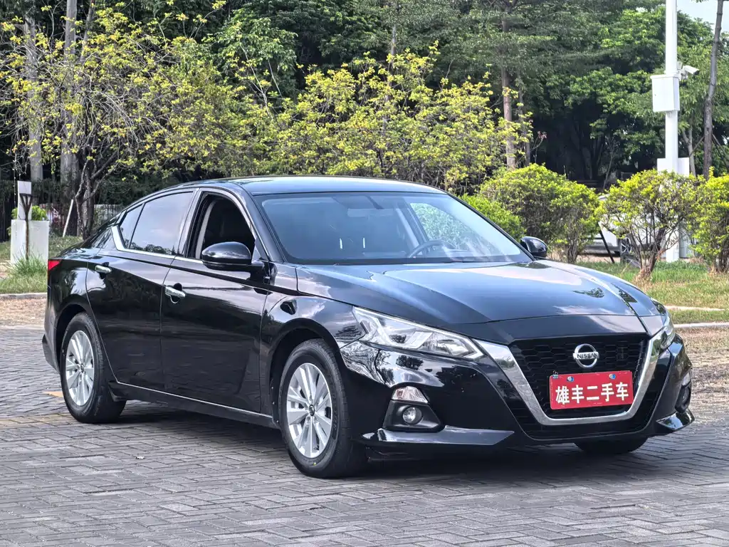 Nissan Teana — миниатюра 3