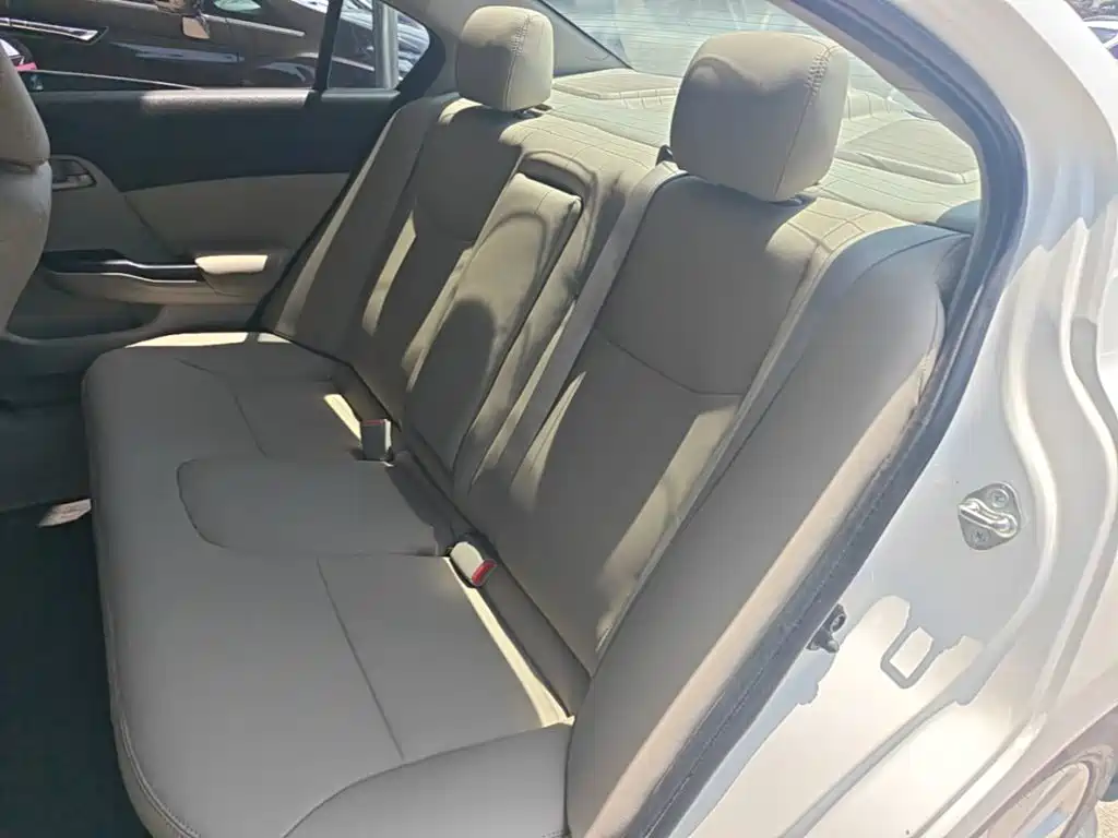 Honda Civic — миниатюра 17