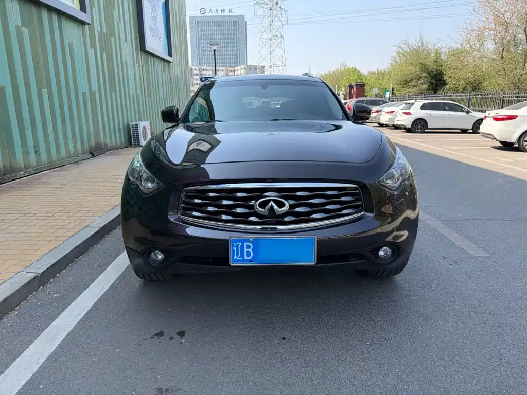 Infiniti FX — миниатюра 2