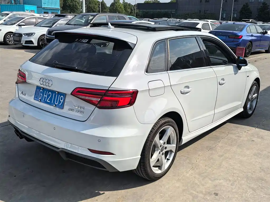 Audi A3 2019 Sportback 35 TFSI Fashion VI