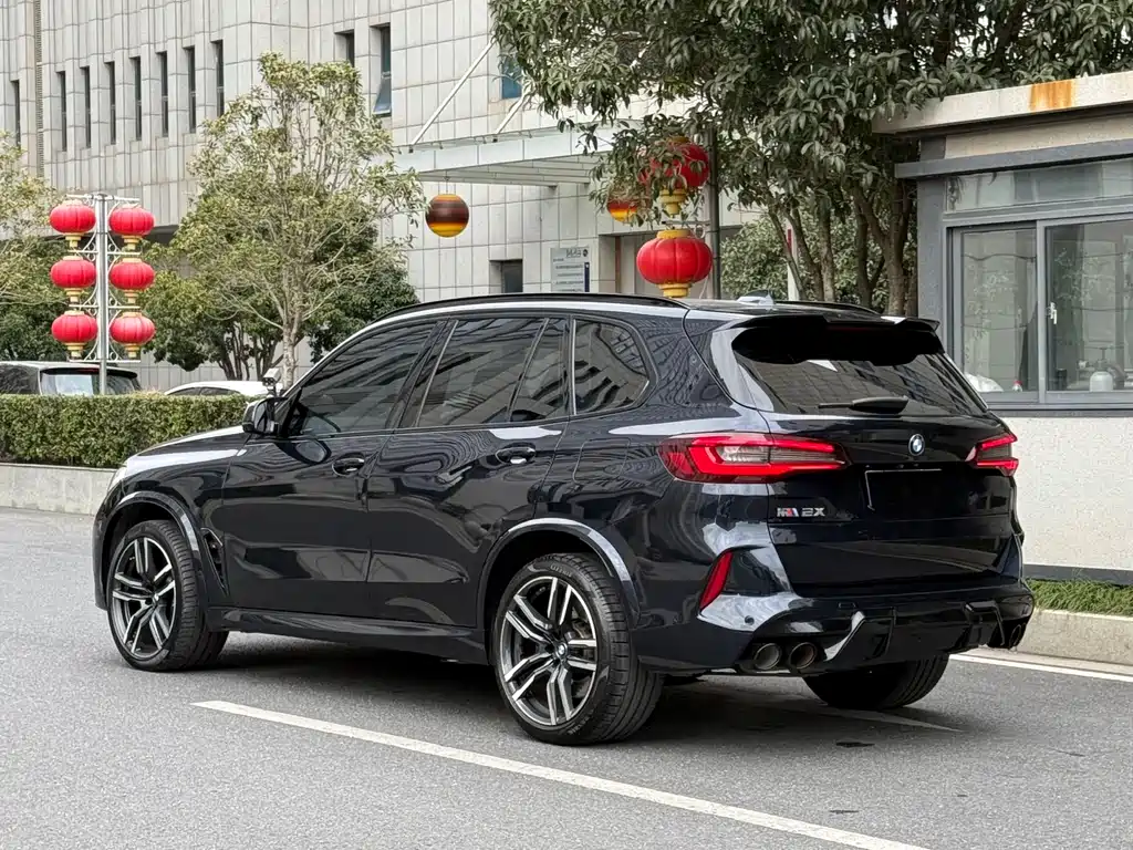 BMW X5 M