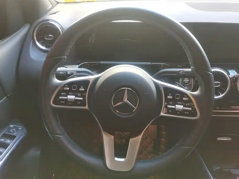 MERCEDES-BENZ B CLASS