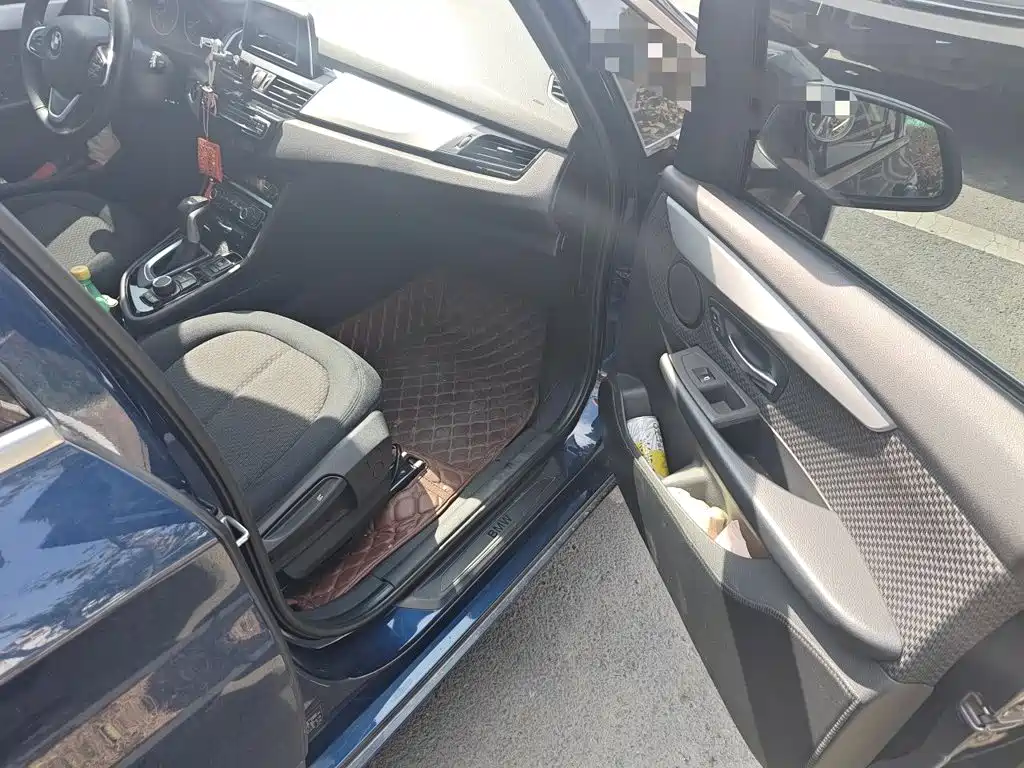 BMW 2 Series Active Tourer — миниатюра 19