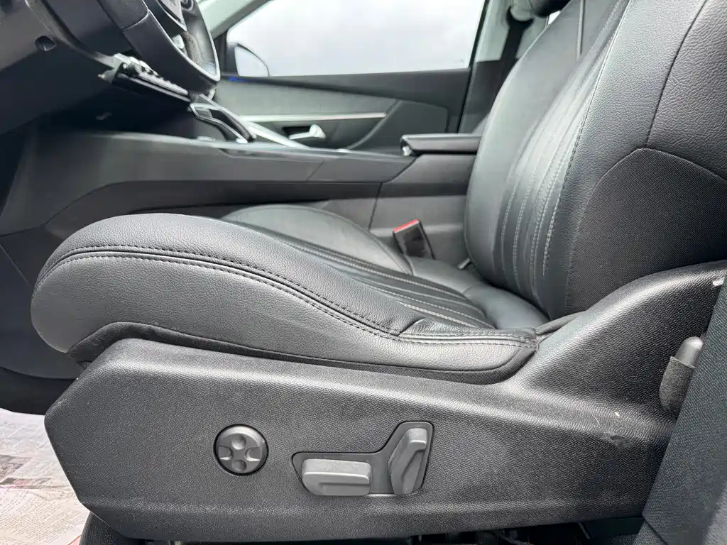 Peugeot 5008 — миниатюра 27