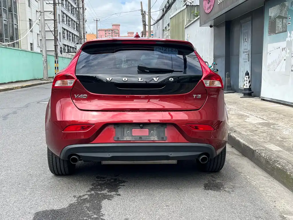Volvo V40 — миниатюра 5