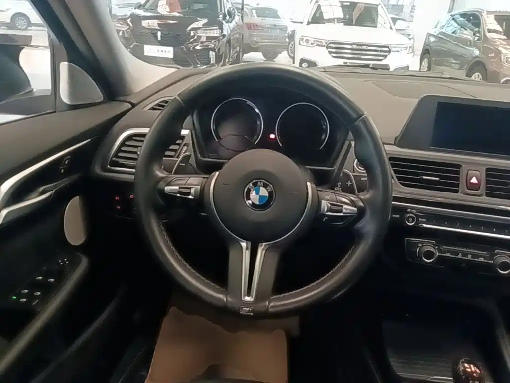 BMW 1 Series — миниатюра 11
