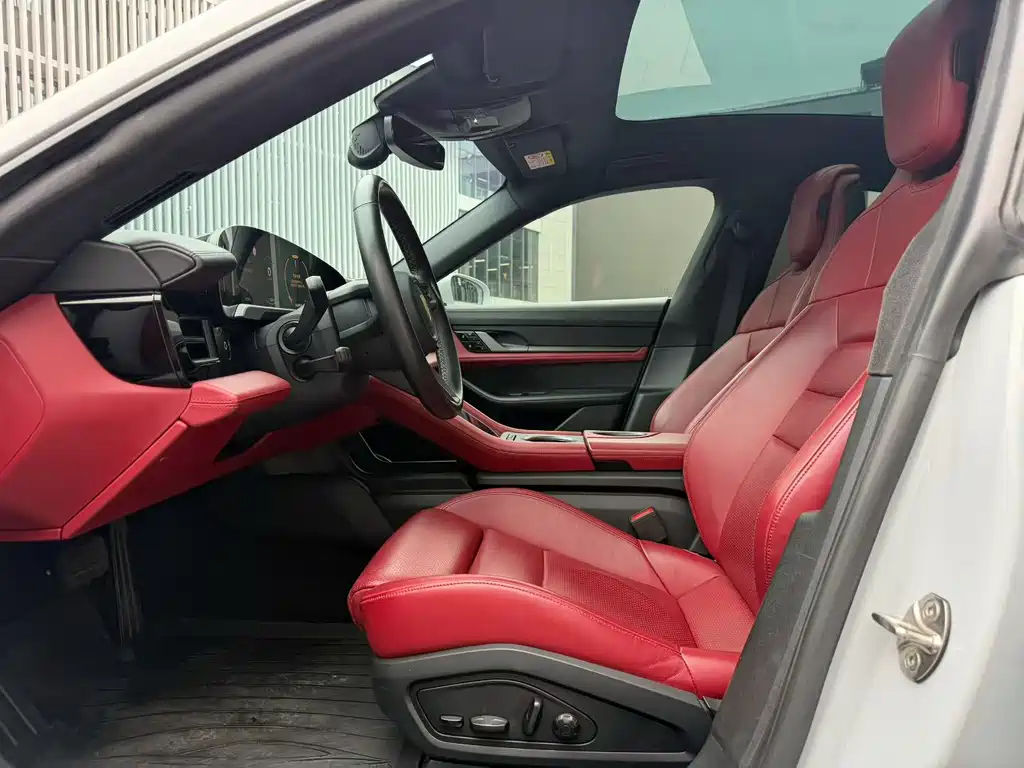Porsche Taycan 2020 Taycan