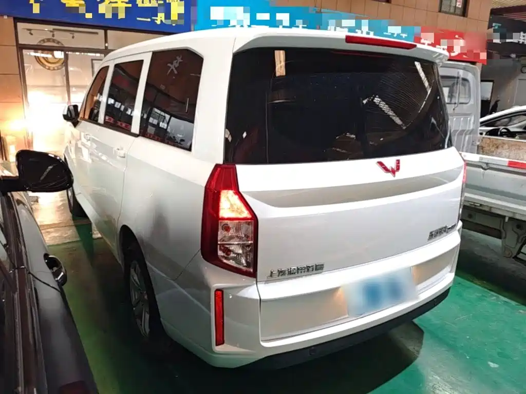 Wuling Hongguang PLUS — миниатюра 5
